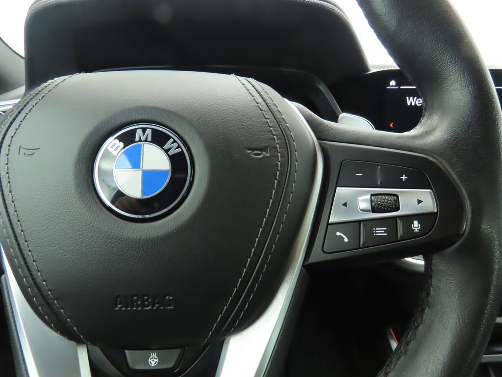 Used 2022 BMW X5 xDrive40i w/ Parking Assistance Package image 12