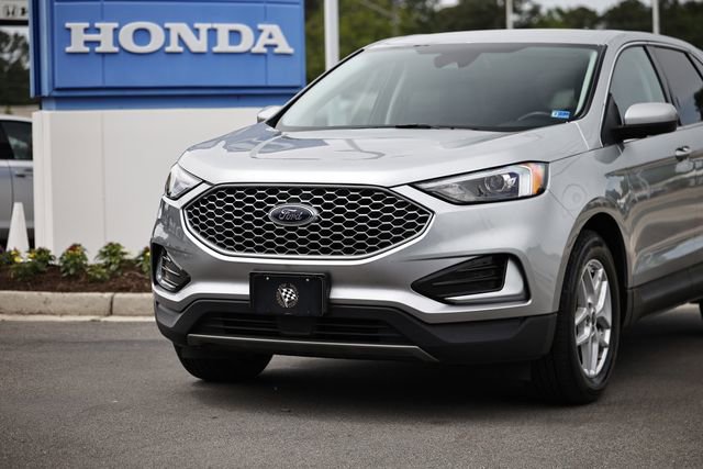 Used 2024 Ford Edge SEL AWD/4WD image 2