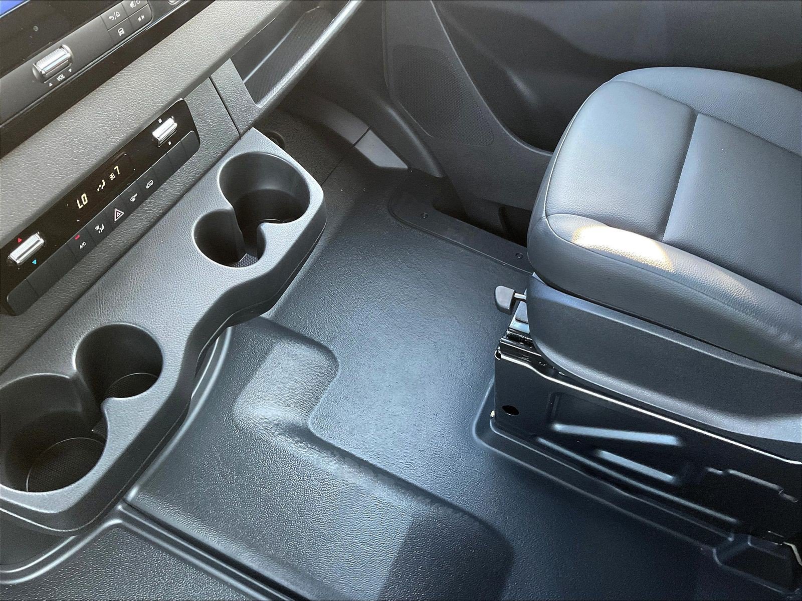 New 2025 Mercedes-Benz Sprinter 2500 image 11