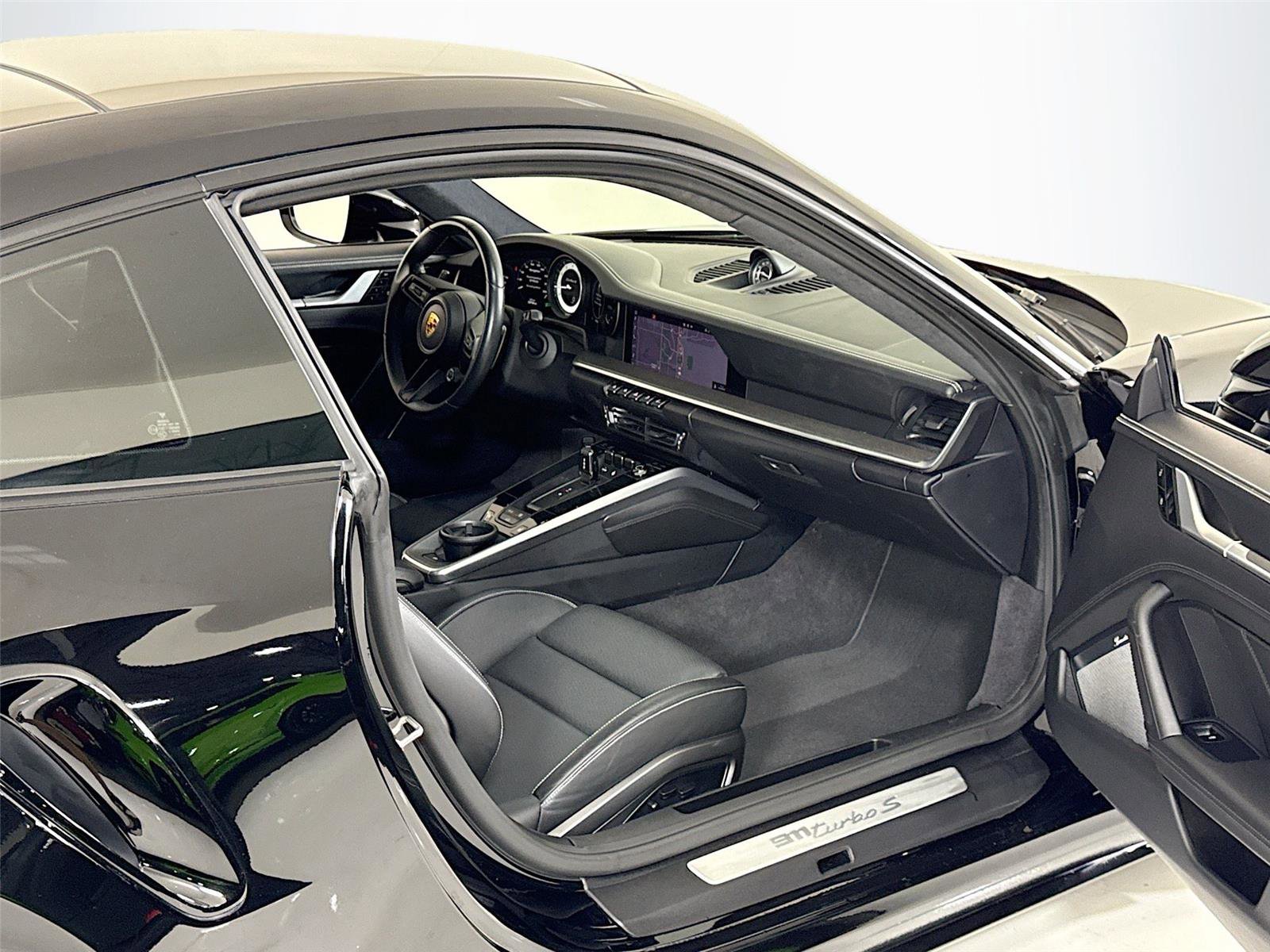 Used 2021 Porsche 911 Turbo S image 30