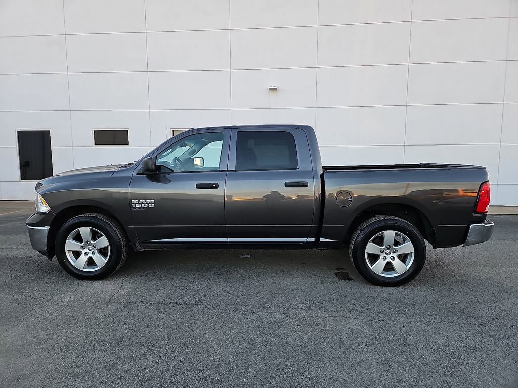 Used 2022 RAM 1500 Tradesman w/ Tradesman SXT Package image 3