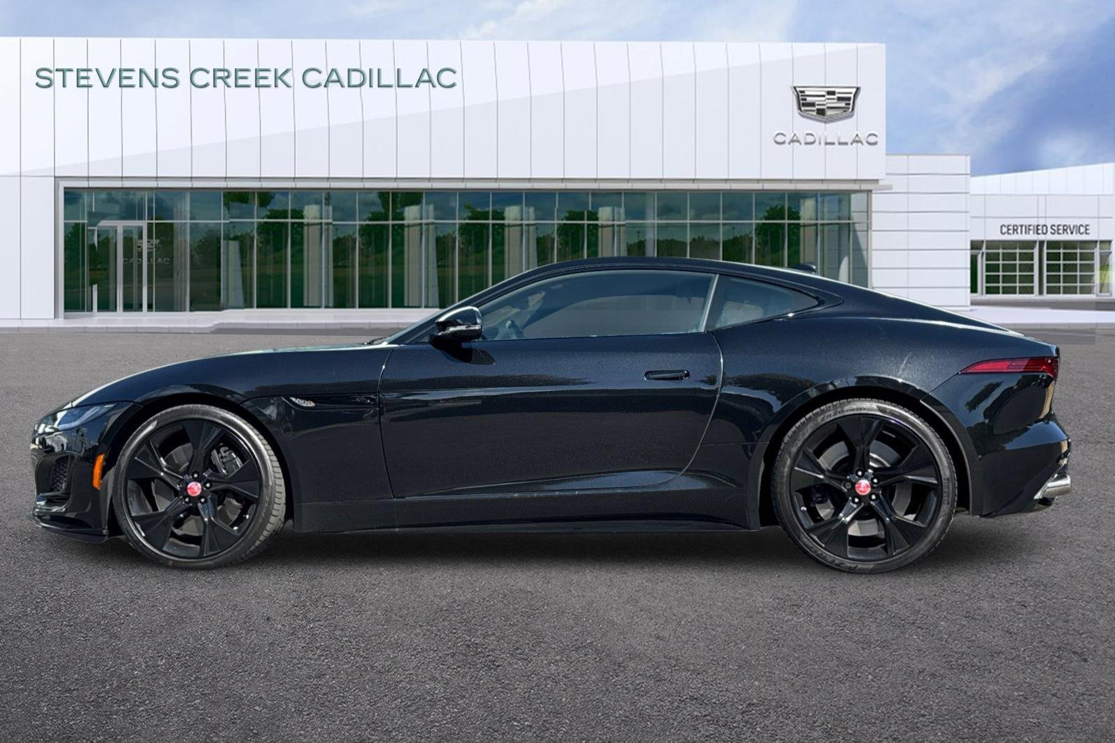 Used 2023 Jaguar F-TYPE R-Dynamic image 6