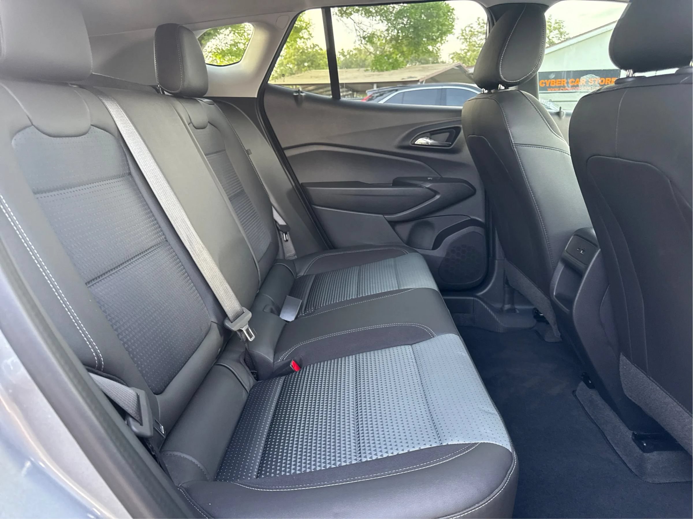 Used 2026 Chevrolet Trax LT w/ Driver Confidence Package FWD image 14