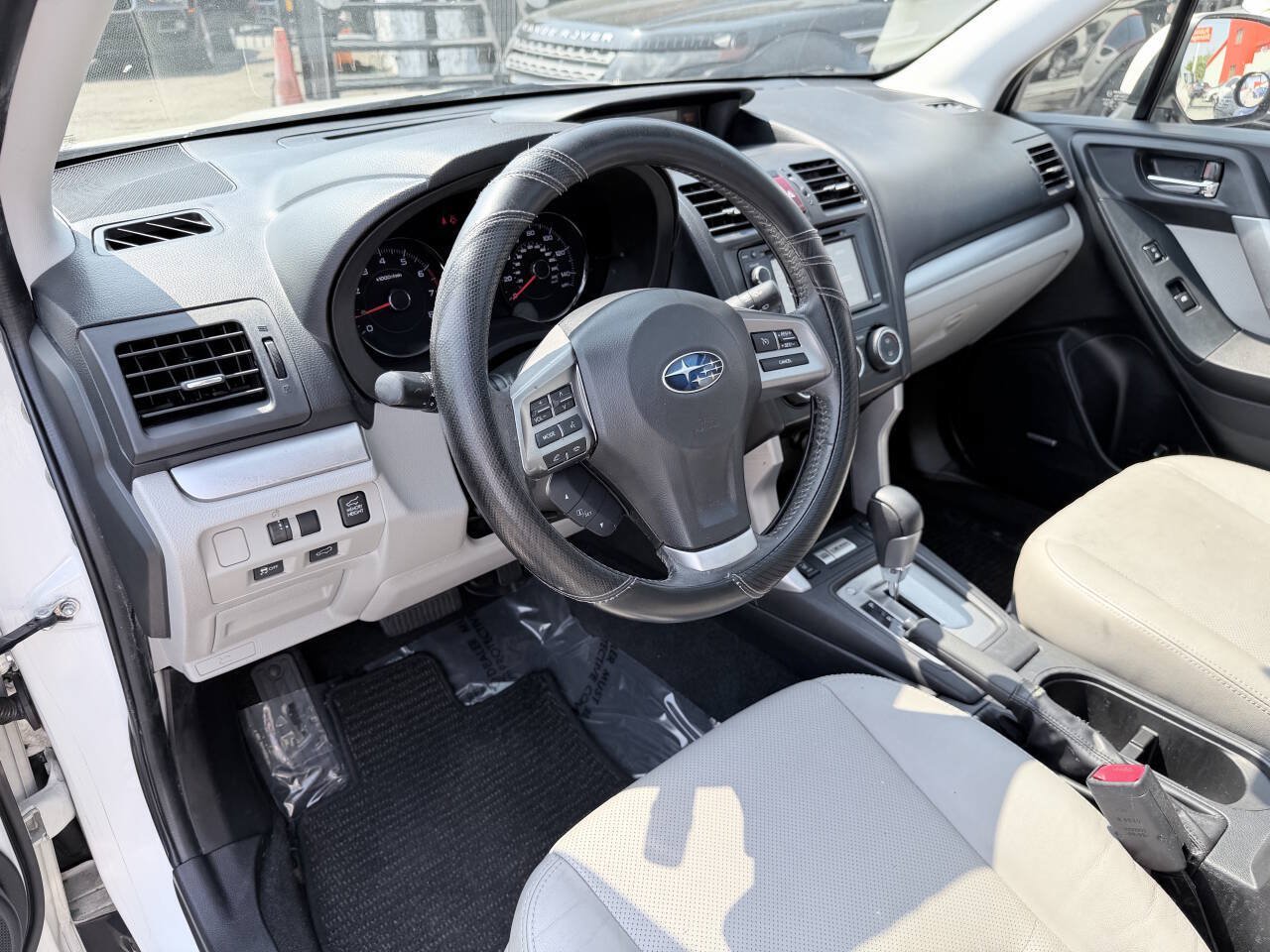 Used 2014 Subaru Forester 2.5i Touring w/ Popular Package #2 AWD/4WD image 12