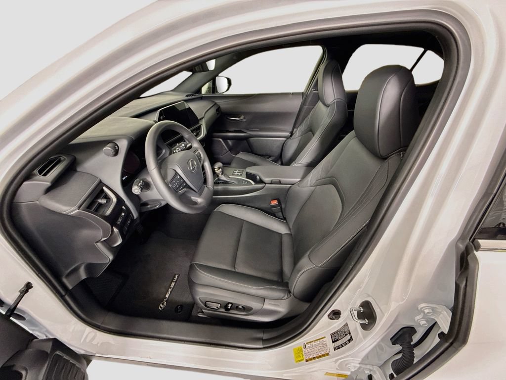 Used 2024 Lexus UX 250h F Sport FWD image 19