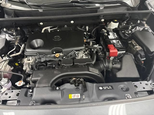 Used 2020 Toyota RAV4 XLE AWD/4WD image 27