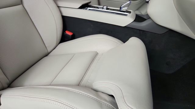 New 2026 Volvo XC90 T8 Ultra w/ Protection Package Premier AWD/4WD image 41