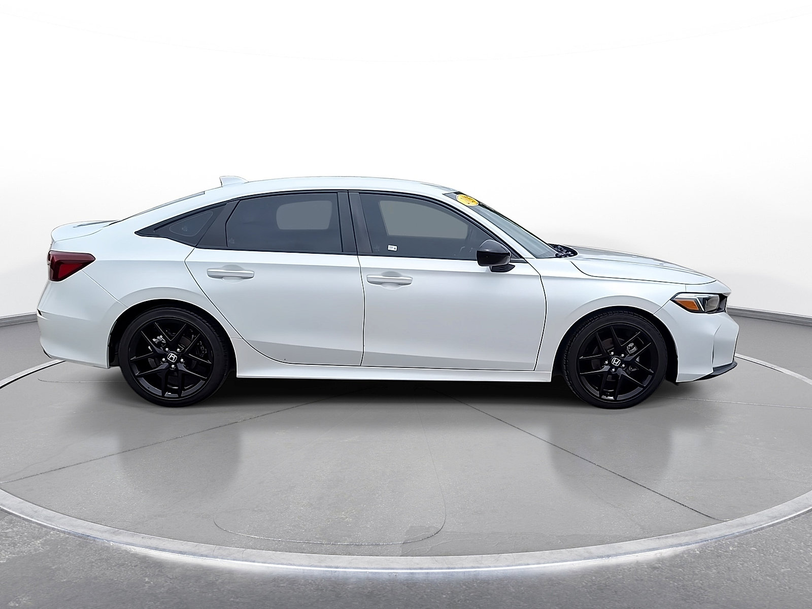 Used 2025 Honda Civic Sport image 9