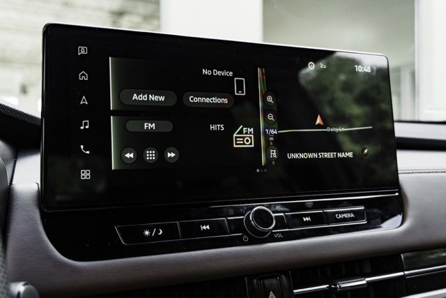 Used 2025 Mitsubishi Outlander SEL image 16