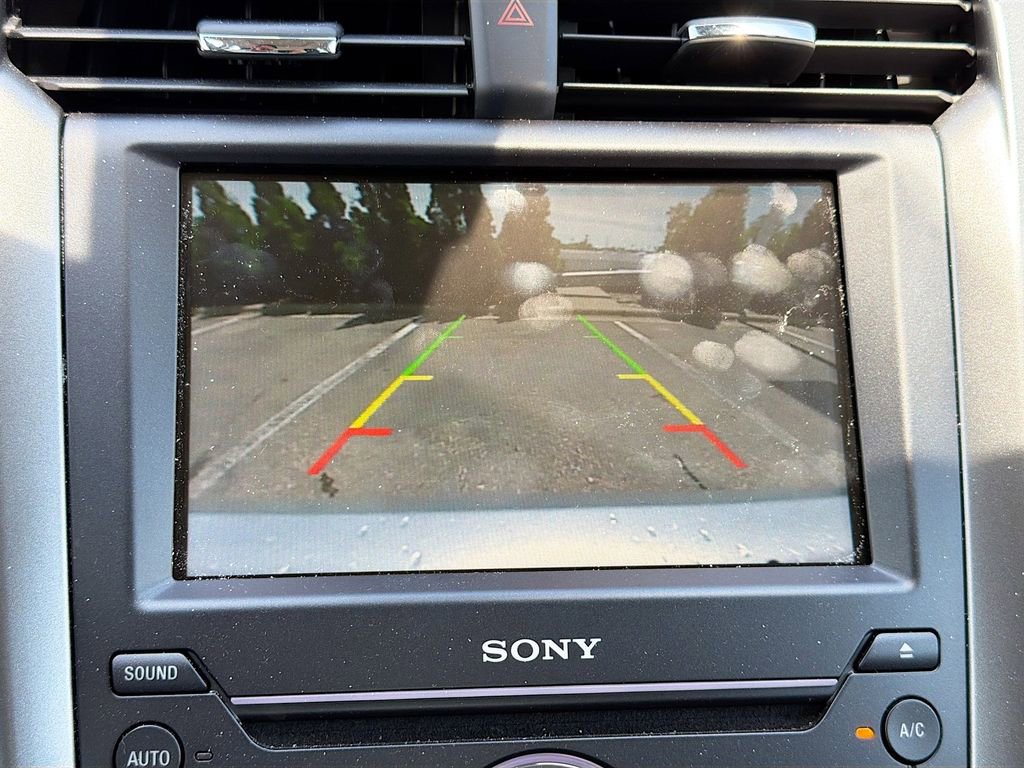 Used 2016 Ford Fusion Titanium AWD/4WD image 16