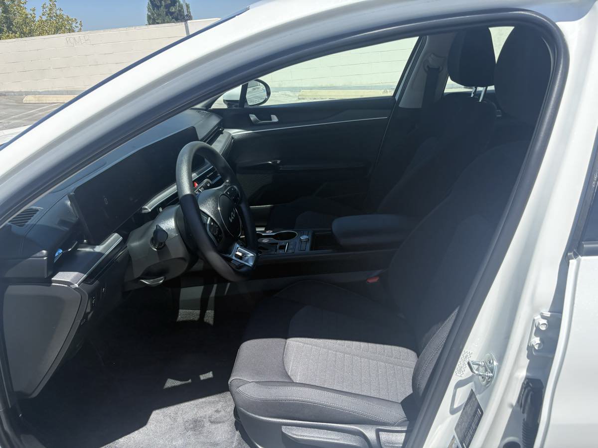 Used 2026 Kia K5 LXS FWD image 17
