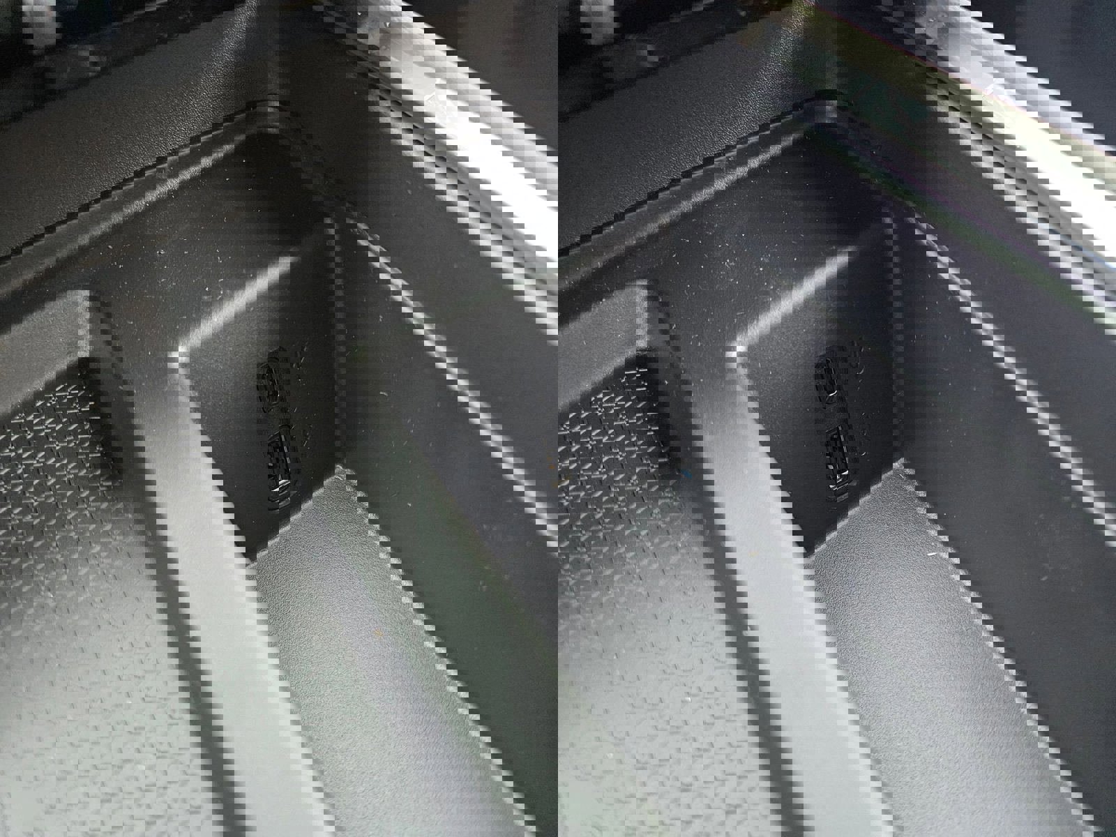 New 2026 GMC Acadia Elevation image 19