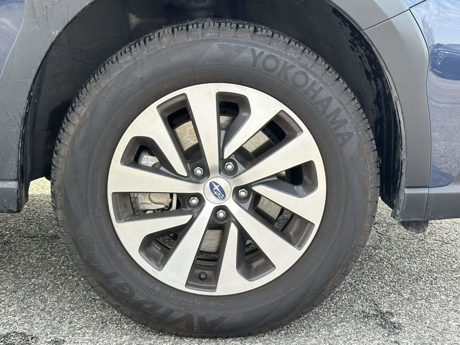 Certified 2025 Subaru Outback Premium w/ Popular Package #1A image 8