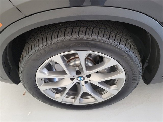Used 2021 BMW X5 xDrive40i w/ Premium Package 2 image 27