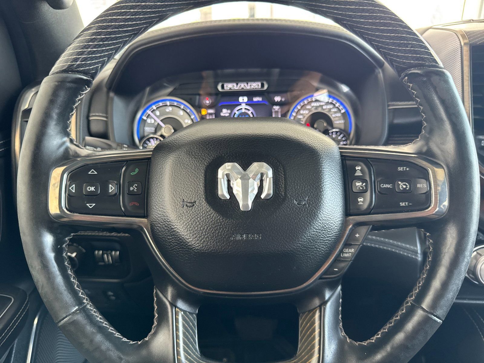 Used 2020 RAM 1500 Limited image 26