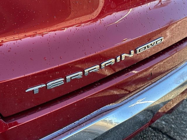 Used 2026 GMC Terrain Denali image 17
