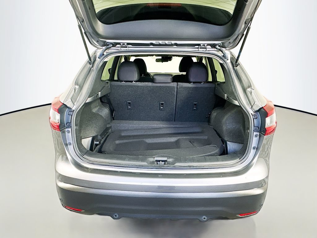 Used 2020 Nissan Rogue Sport S FWD image 27