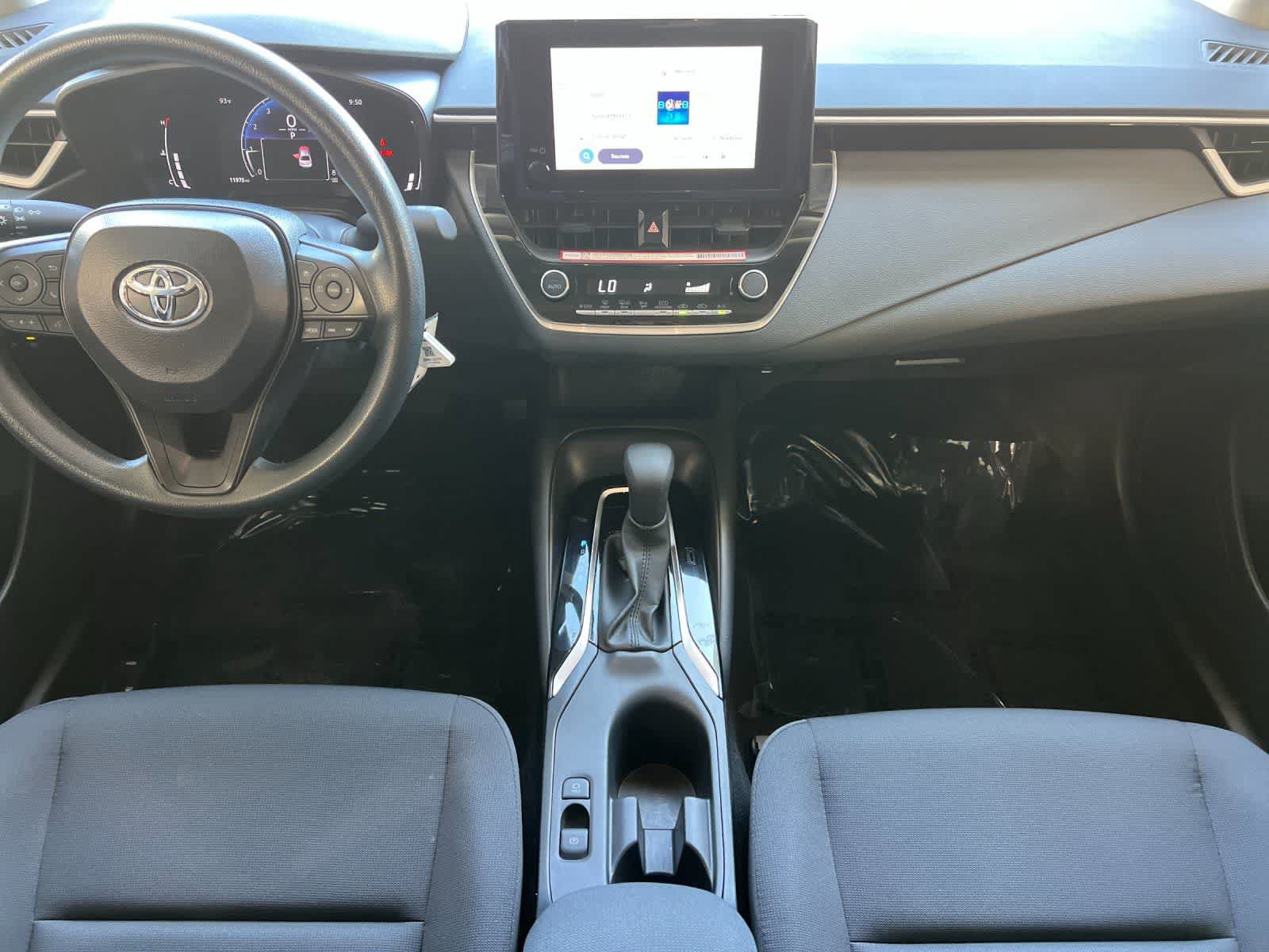 Used 2026 Toyota Corolla LE FWD image 4