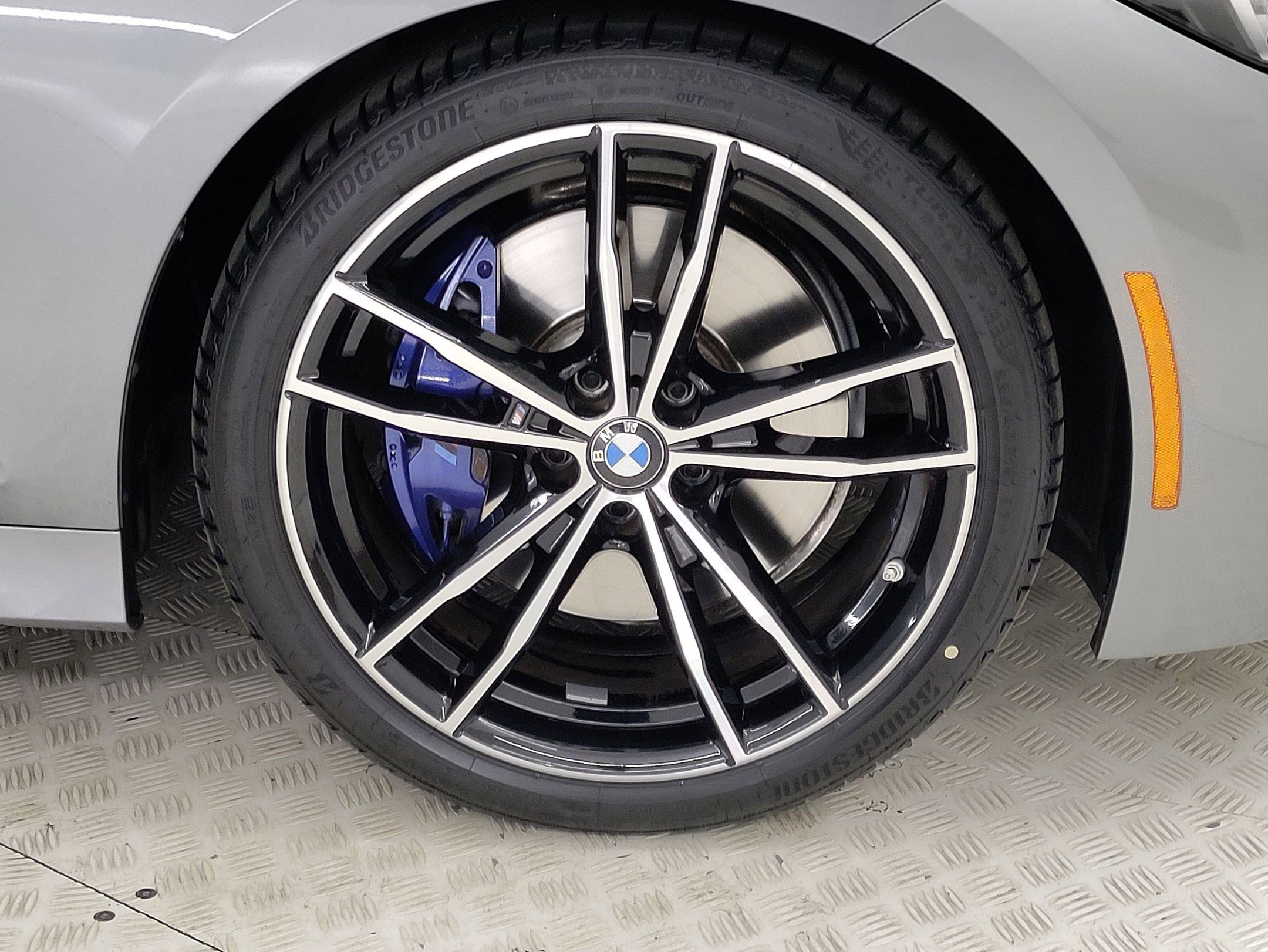 Certified 2023 BMW 330i Sedan w/ M Sport Package image 4