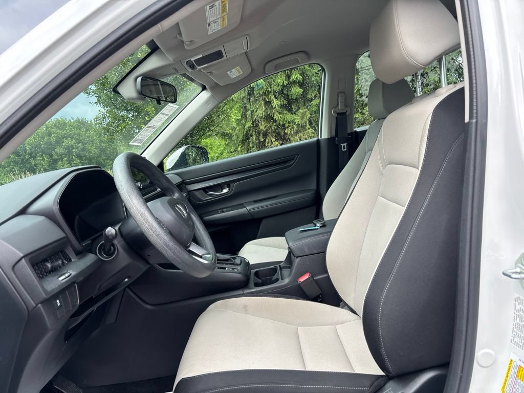 Used 2023 Honda CR-V LX image 10