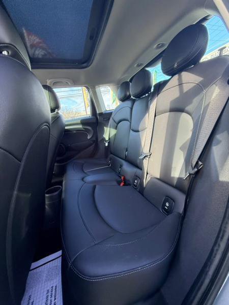 Used 2022 MINI Cooper 4-Door Hardtop FWD image 12