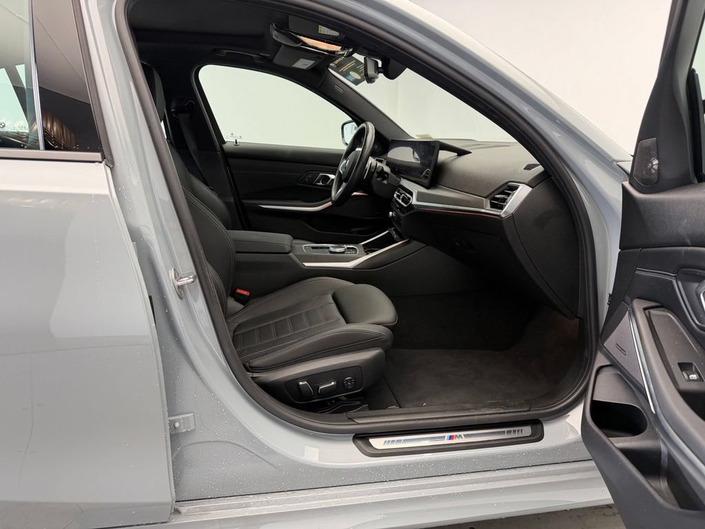 Used 2024 BMW M340i w/ Premium Package RWD image 7
