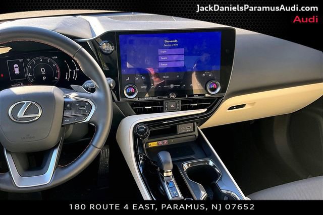 Used 2024 Lexus NX 350 AWD image 6