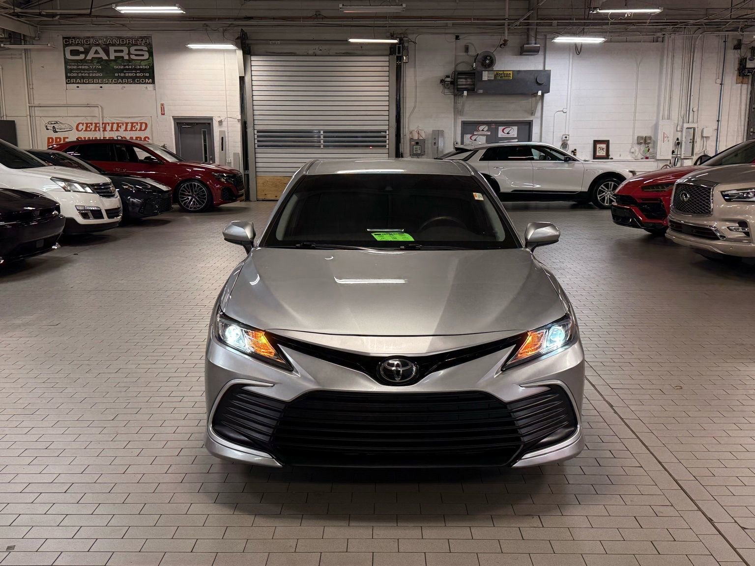 Used 2022 Toyota Camry LE image 3