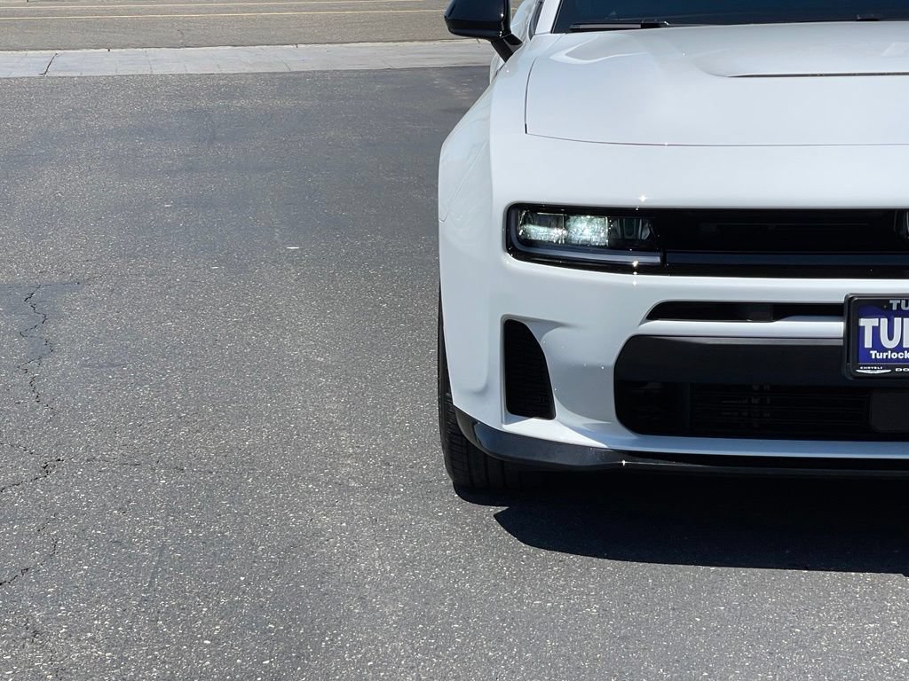 New 2026 Dodge Charger R/T w/ Blacktop Package AWD/4WD image 4