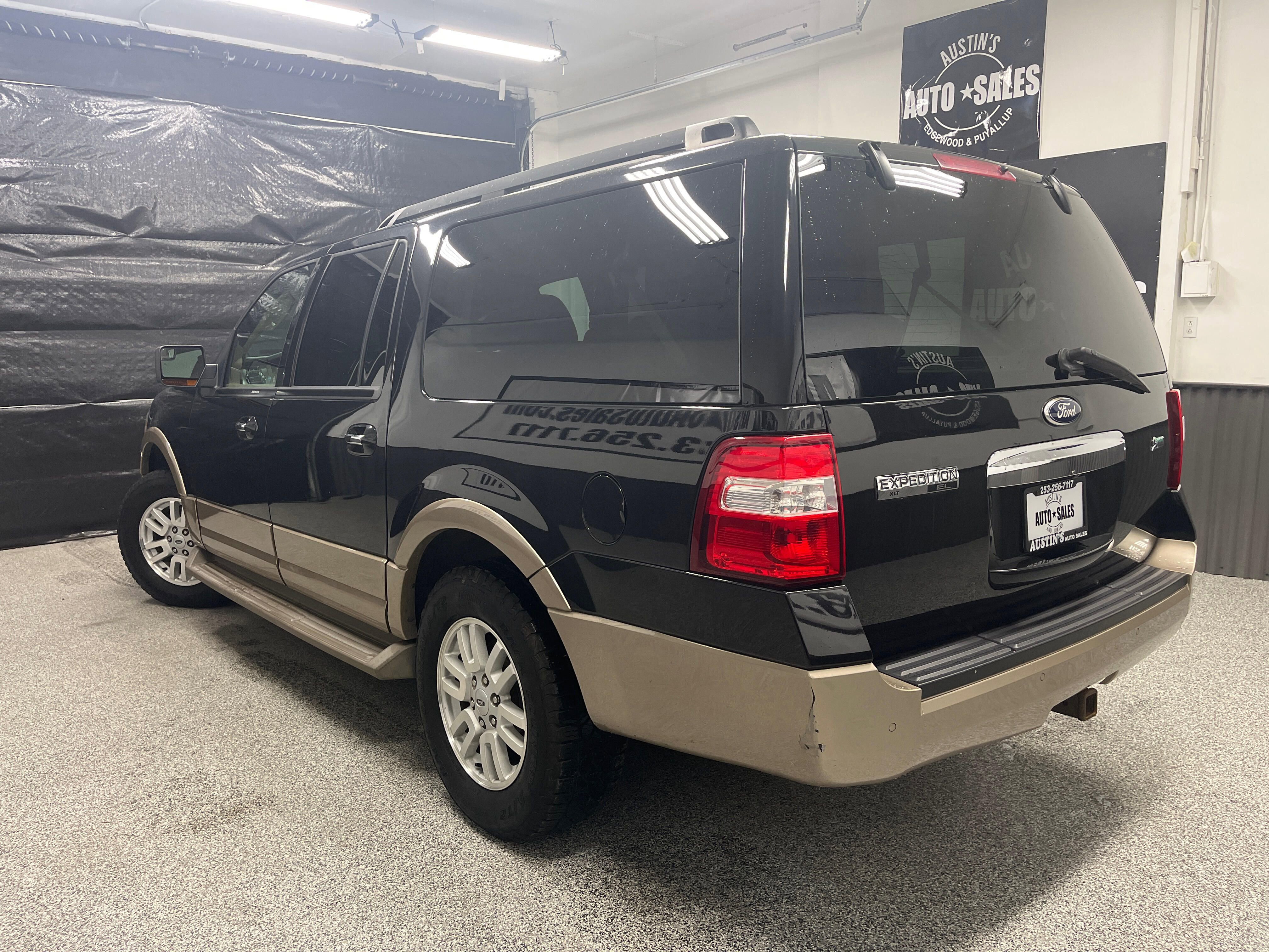 Used 2014 Ford Expedition EL XLT w/ Equipment Group 202A image 8