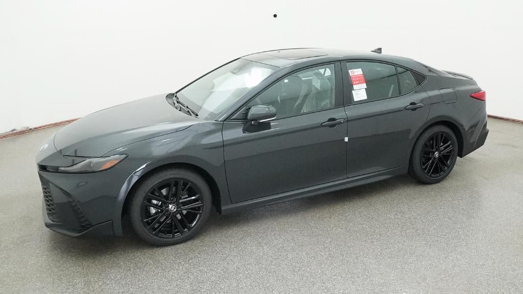 New 2026 Toyota Camry SE FWD image 2