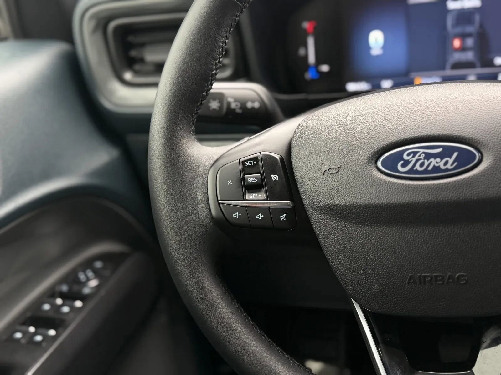 Used 2025 Ford Maverick XLT w/ XLT Luxury Package AWD/4WD image 22