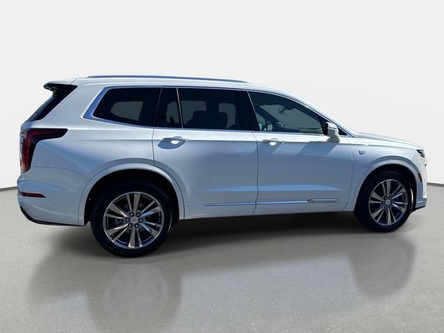 Certified 2025 Cadillac XT6 Premium Luxury AWD/4WD image 7
