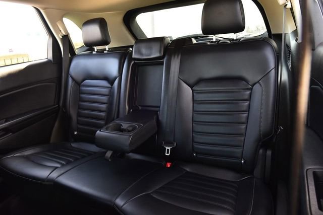 Used 2024 Ford Edge SEL image 21