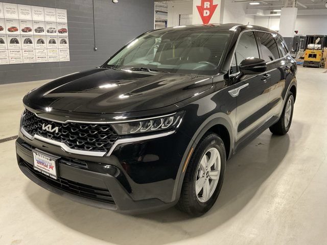 Used 2023 Kia Sorento LX FWD image 24