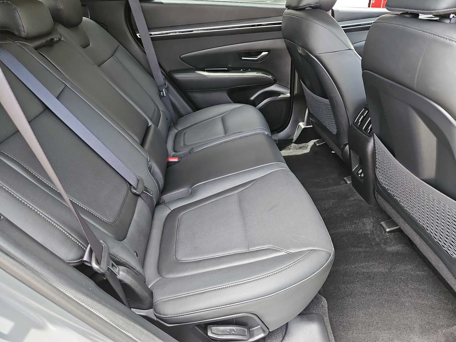 Certified 2024 Hyundai Tucson Limited FWD image 20