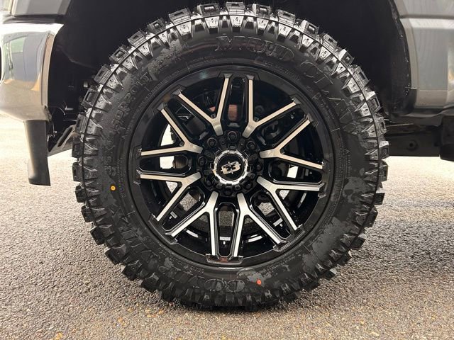 Used 2024 Ford F350 Lariat image 14