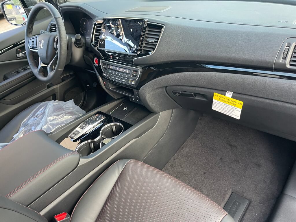 New 2026 Honda Ridgeline Black Edition image 21