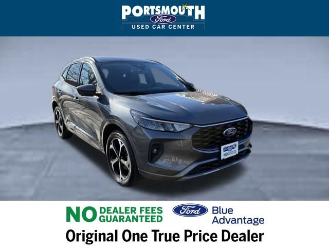 Certified 2023 Ford Escape ST-Line Select w/ Tech Pack #2 image 1