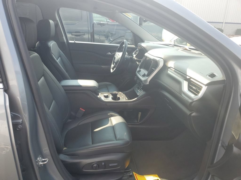 Used 2023 GMC Acadia SLT w/ Preferred Package AWD/4WD image 10