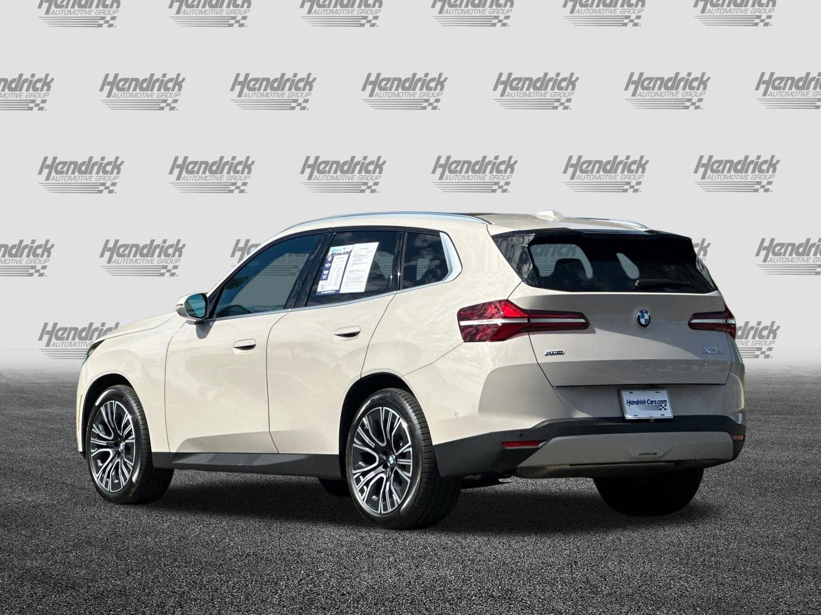 Used 2025 BMW X3 xDrive30i w/ Premium Package image 7