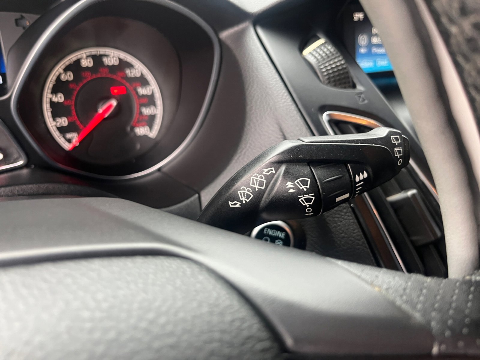 Used 2017 Ford Focus ST image 11