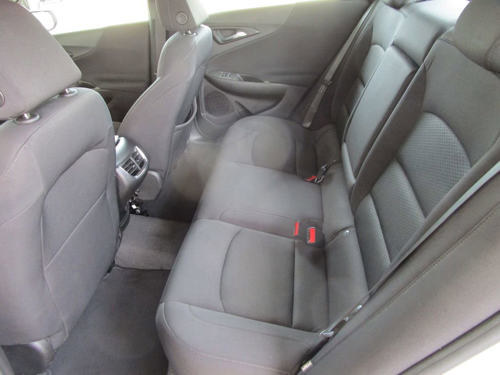 Used 2024 Chevrolet Malibu LT FWD image 14