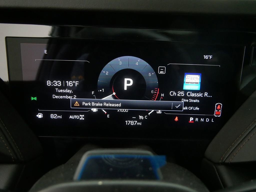 Used 2025 GMC Yukon AT4 image 33