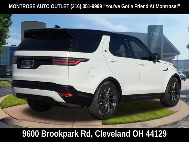 Used 2024 Land Rover Discovery Dynamic SE AWD/4WD image 8