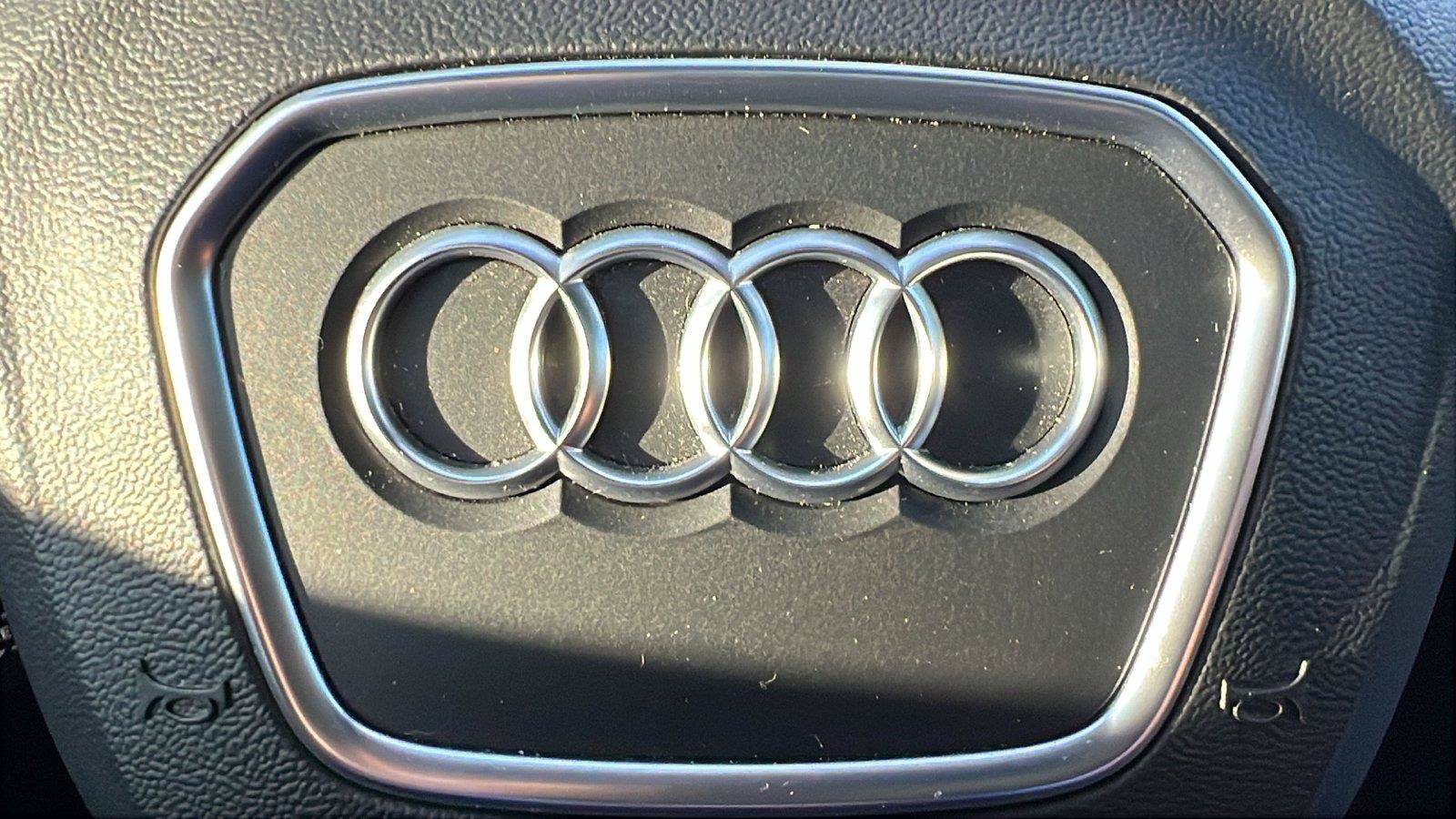 Used 2021 Audi Q7 3.0T Premium Plus w/ Premium Plus Package AWD/4WD image 34