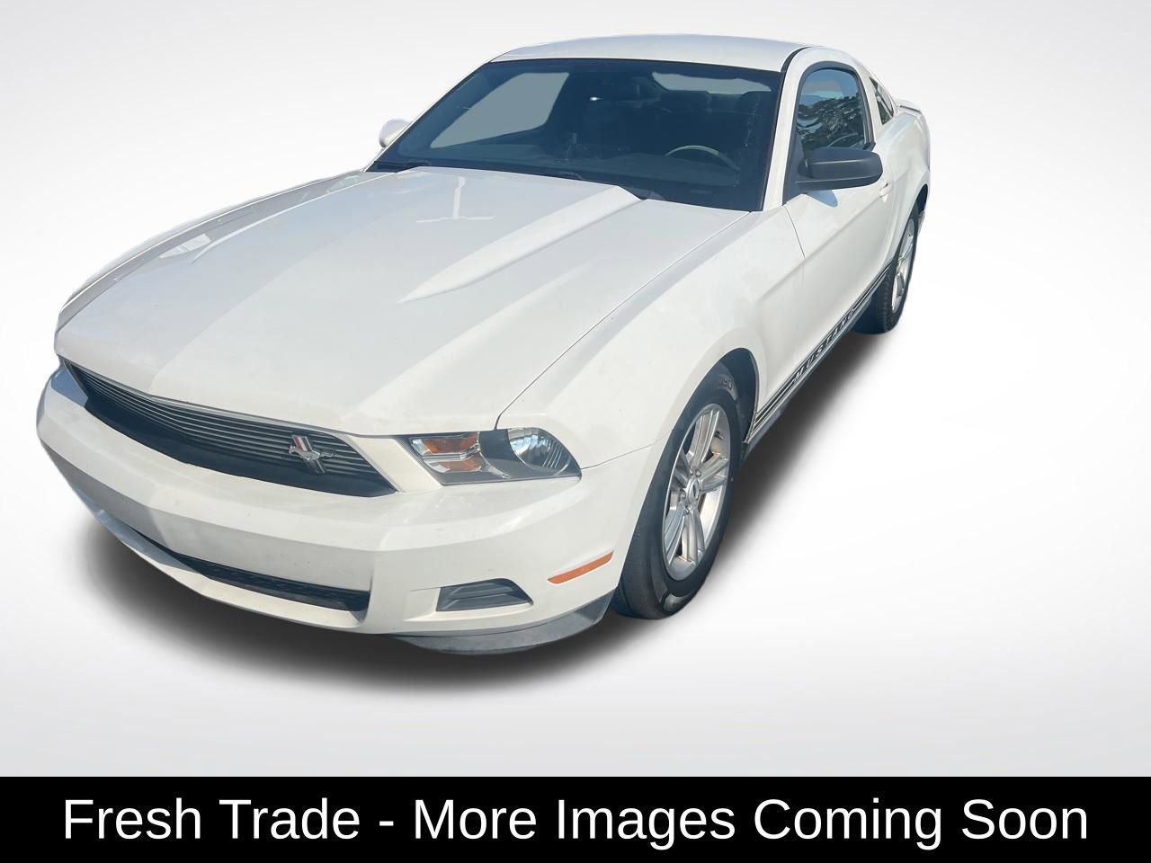 Used 2012 Ford Mustang Coupe RWD image 1