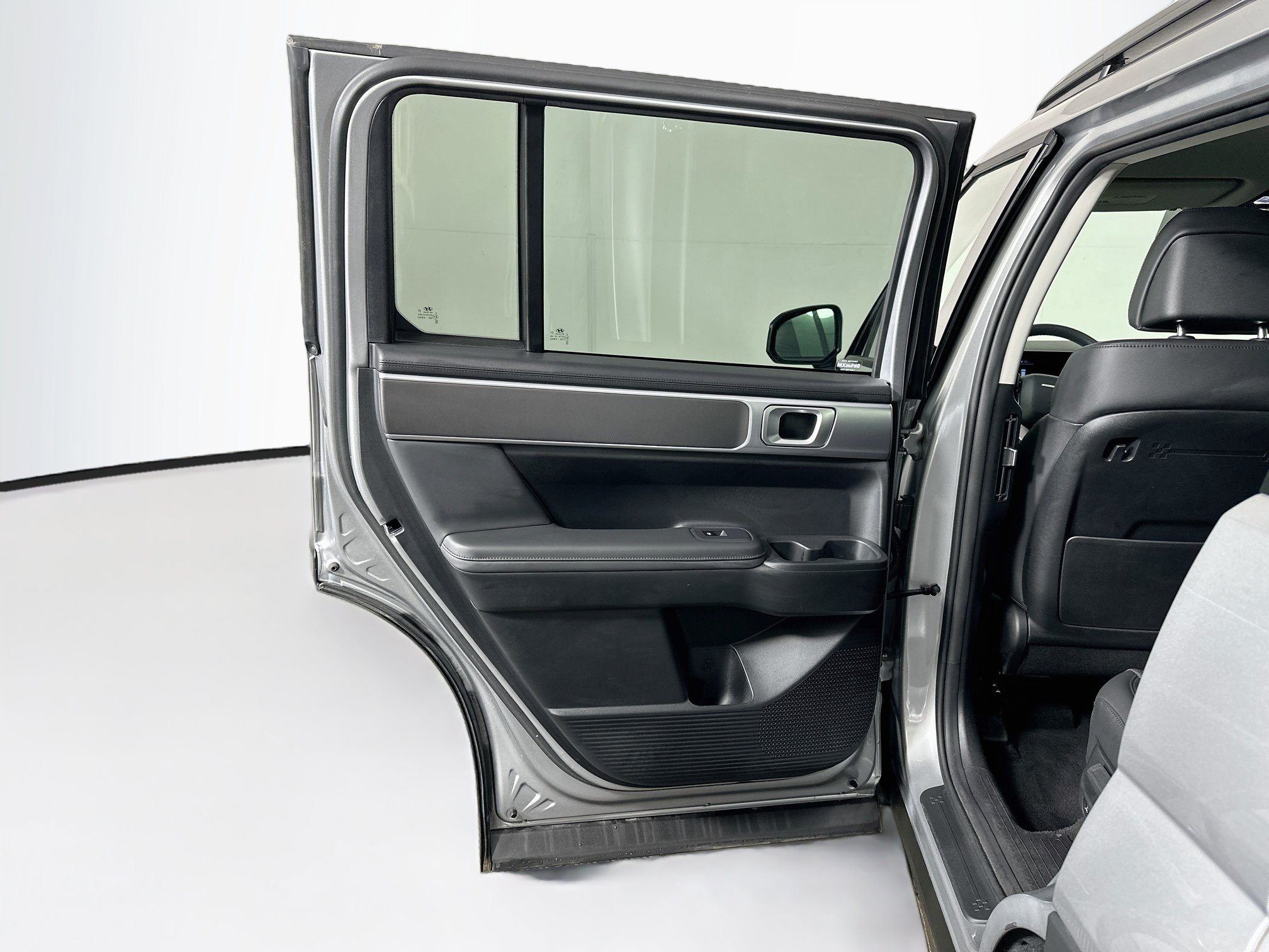 Used 2026 Hyundai Santa Fe SEL FWD image 25