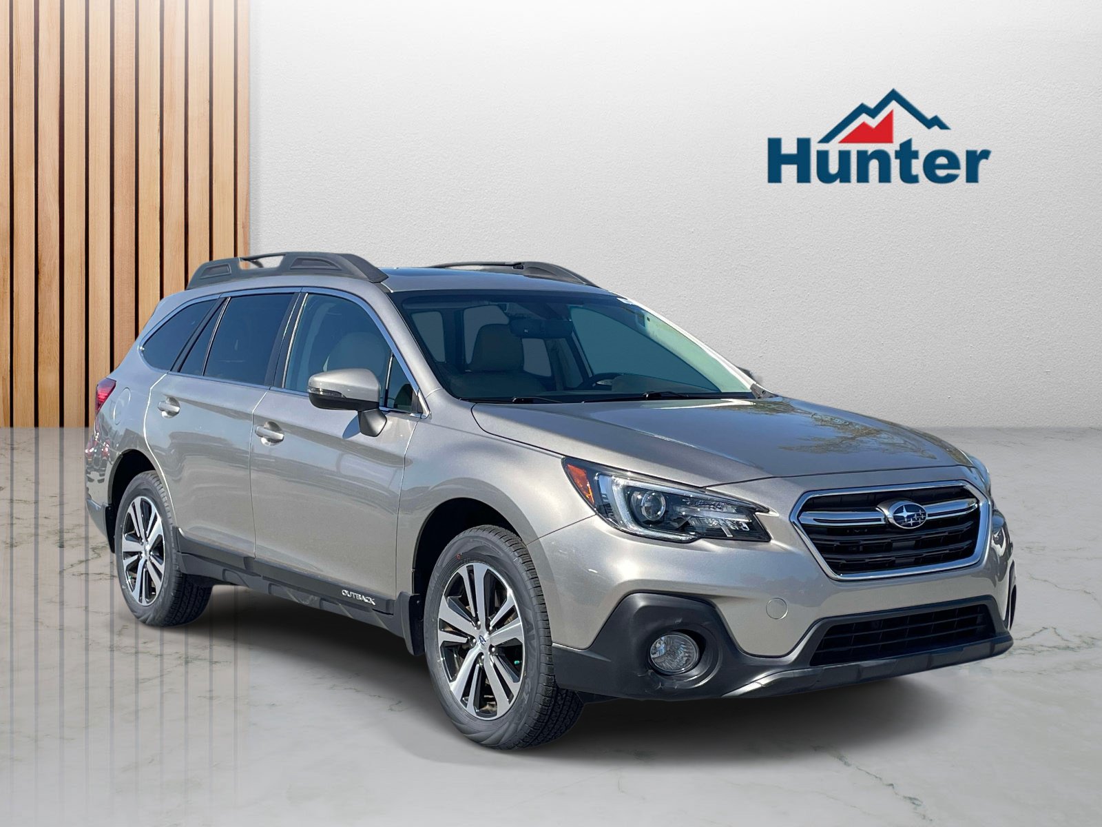 Used 2019 Subaru Outback 2.5i Limited AWD/4WD image 1