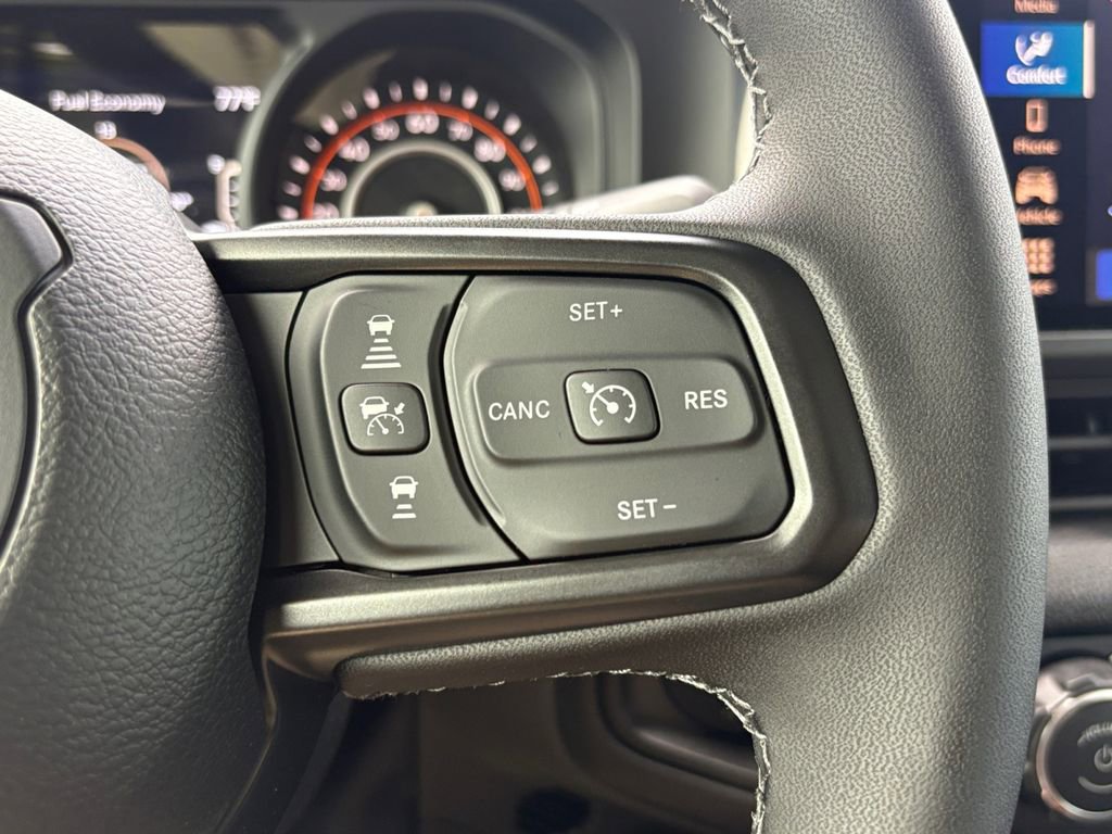 New 2026 Jeep Gladiator Sport AWD/4WD image 12